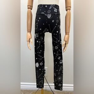 Star Wars Terez Galaxy Print Leggings Women’s Small Black Silver Stretch NWOT